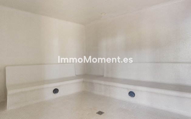 Resale - Apartment - Benahavís - Benahavís Centro