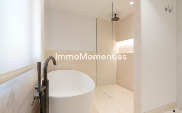 Wiederverkauf - Villa - Marbella - The Golden Mile