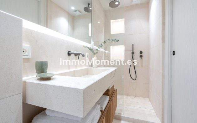 Wiederverkauf - Villa - Marbella - The Golden Mile