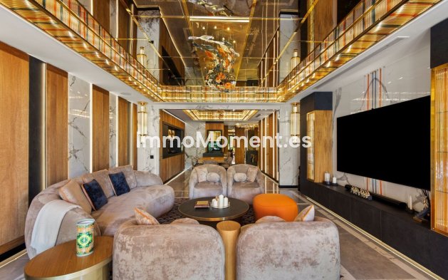 Wiederverkauf - Wohnung - Marbella - Puerto Banús