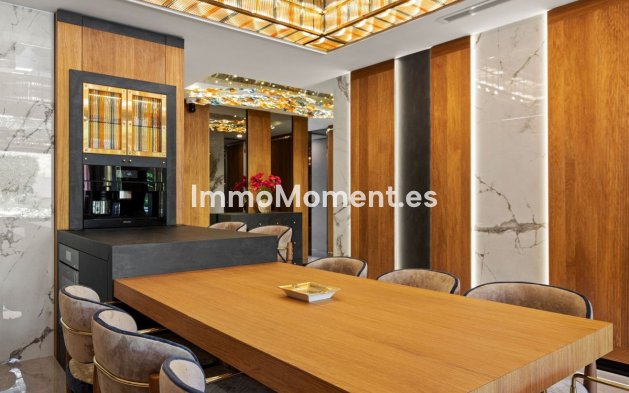 Wiederverkauf - Wohnung - Marbella - Puerto Banús