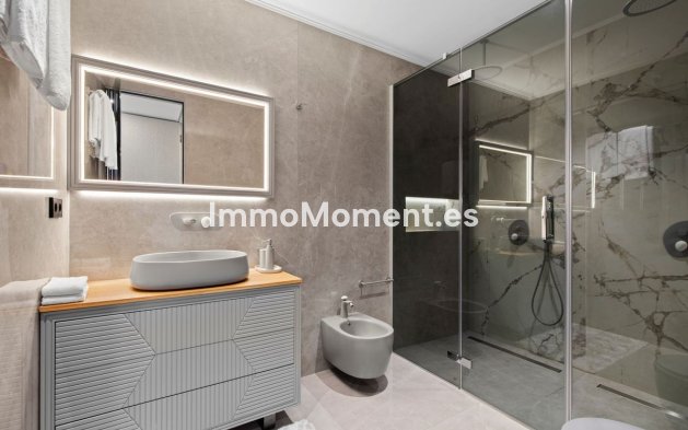 Wiederverkauf - Wohnung - Marbella - Puerto Banús