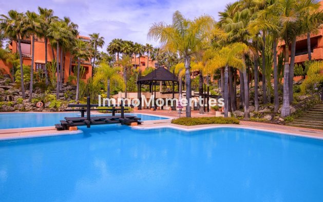 Wiederverkauf - Wohnung - Marbella - Puerto Banús