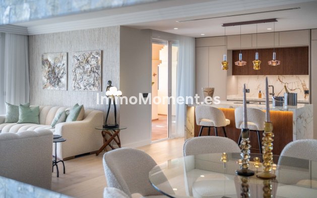 Wiederverkauf - Wohnung - Marbella - Nueva Andalucía