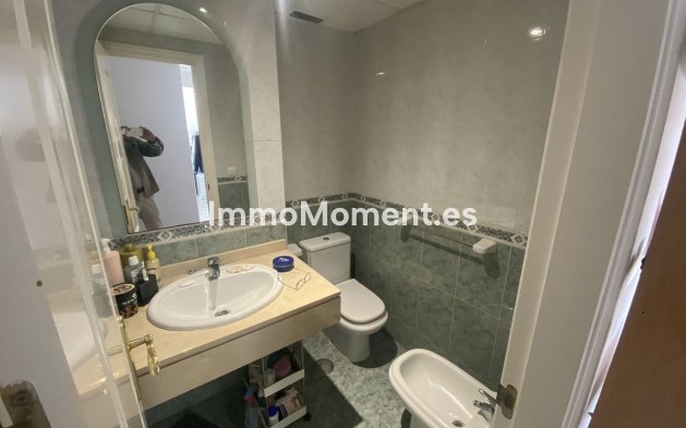 Wiederverkauf - Wohnung - Marbella - Nueva Andalucía