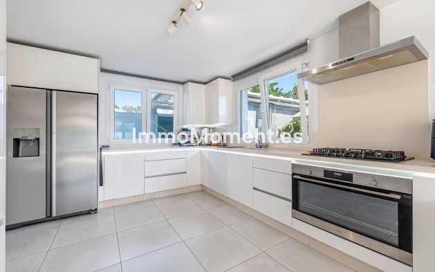 Revente - Villa - Estepona  - Estepona Centro