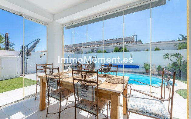 Revente - Villa - Estepona  - Estepona Centro