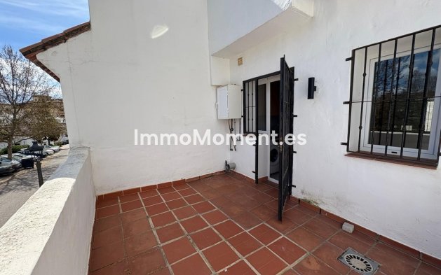 Revente - Maison mitoyenne - Estepona  - Estepona Centro