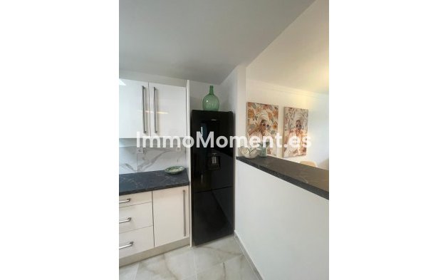 Resale - Apartment - Marbella - Aloha