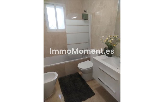 Resale - Apartment - Marbella - Aloha