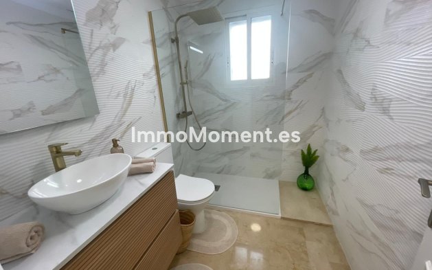 Resale - Apartment - Marbella - Aloha