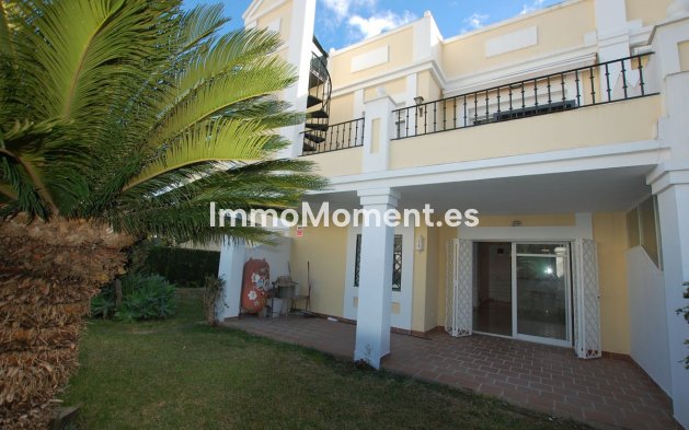 Resale - Apartment - Marbella - Aloha