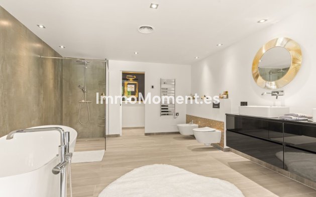 Reventa - Villa - Estepona  - New Golden Mile