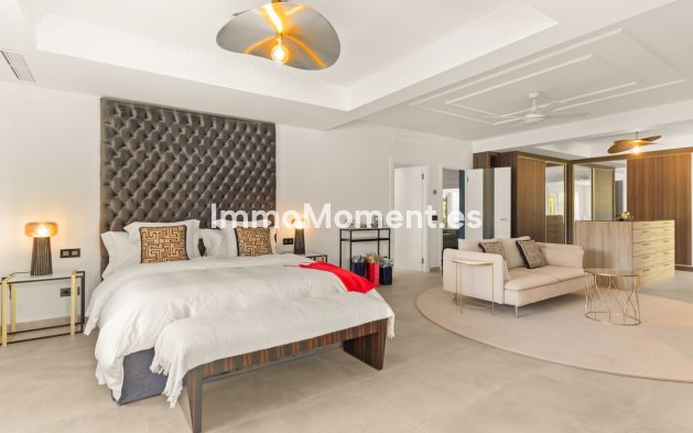 Reventa - Villa - Estepona  - New Golden Mile