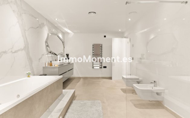 Reventa - Villa - Estepona  - New Golden Mile