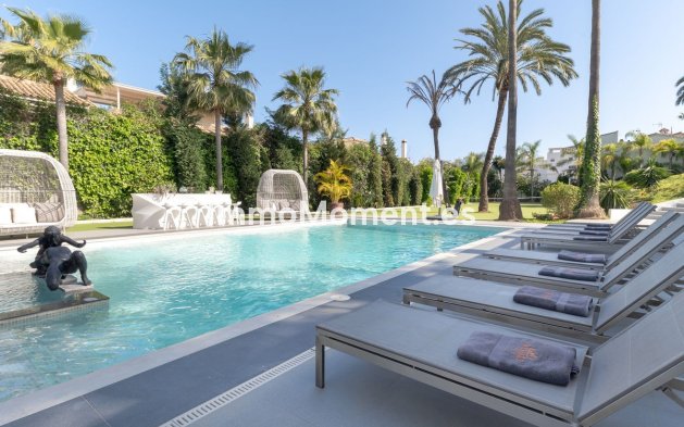 Reventa - Villa - Estepona  - New Golden Mile