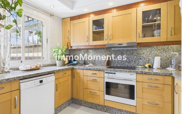 Revente - Maison mitoyenne - Estepona  - Estepona Centro