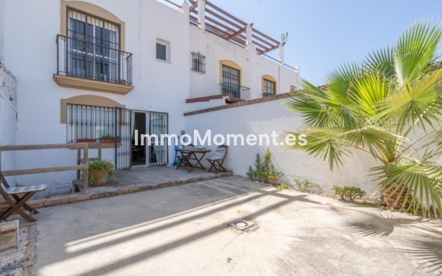 Revente - Maison mitoyenne - Estepona  - Estepona Centro