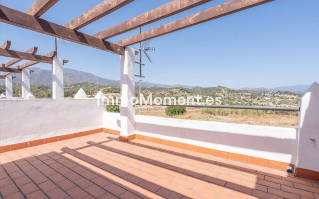 Revente - Maison mitoyenne - Estepona  - Estepona Centro