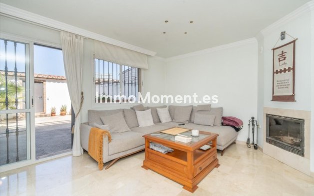 Revente - Maison mitoyenne - Estepona  - Estepona Centro