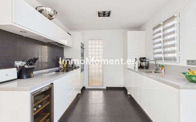 Wiederverkauf - Wohnung - Sotogrande - San Roque