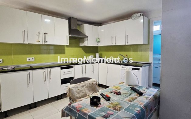 Wiederverkauf - Wohnung - Benalmadena - Benalmadena Centro