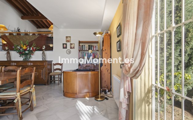 Resale - Villa - Benahavís - Benahavís Centro