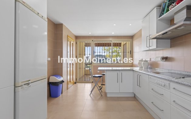 Resale - Villa - Benahavís - Benahavís Centro