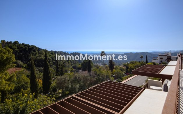 Wiederverkauf - Wohnung -   Inländisch - Istán