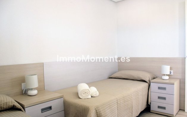 Resale - Apartment - Orihuela - Mil Palmeras