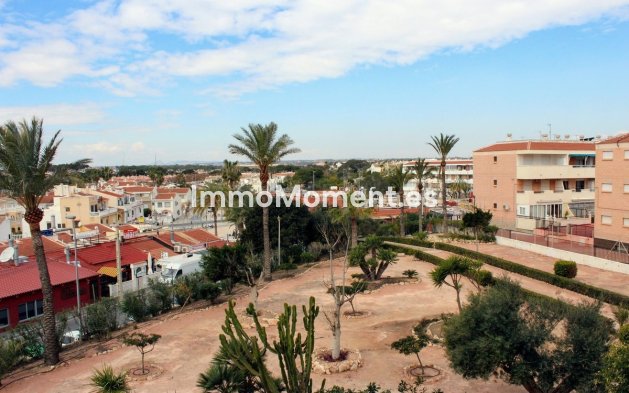 Resale - Apartment - Orihuela - Mil Palmeras