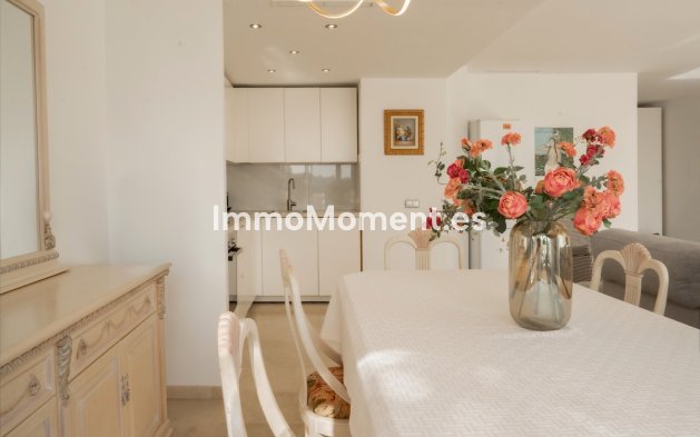 Resale - Apartment - Benahavís - Benahavís Centro