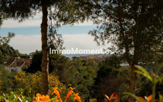 Resale - Apartment - Benahavís - Benahavís Centro