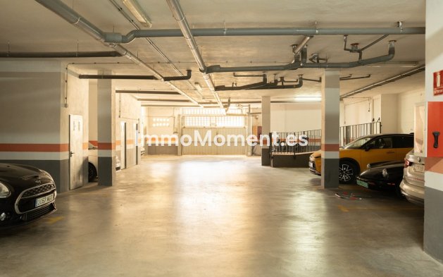 Resale - Apartment - Benahavís - Benahavís Centro