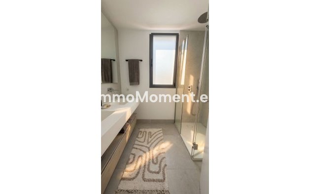 Wiederverkauf - Wohnung - Marbella - Cabopino