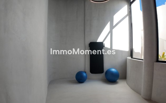 Wiederverkauf - Wohnung - Marbella - Nueva Andalucía