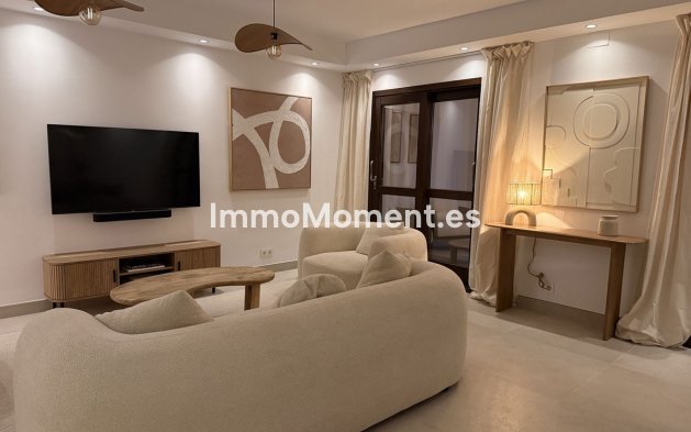 Revente - Maison mitoyenne - Estepona  - Estepona Centro