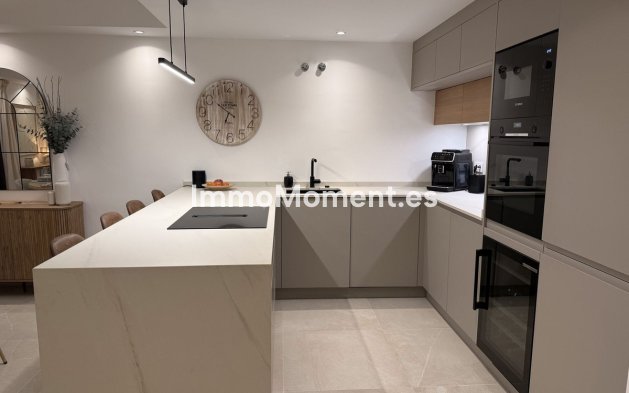 Revente - Maison mitoyenne - Estepona  - Estepona Centro