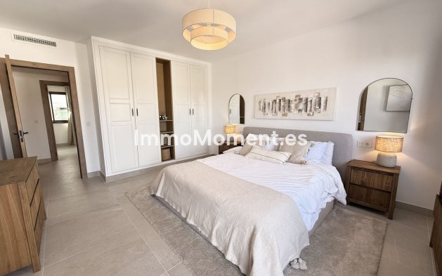 Revente - Maison mitoyenne - Estepona  - Estepona Centro