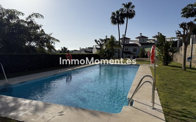 Revente - Maison mitoyenne - Estepona  - Estepona Centro