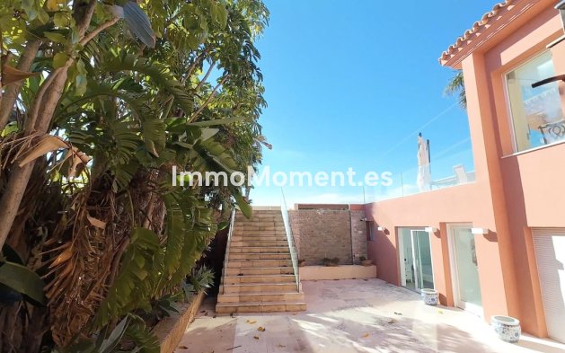 Wiederverkauf - Freistehende Villa - Estepona  - New Golden Mile