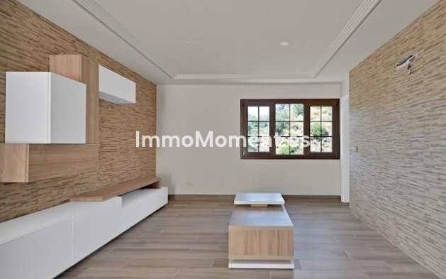 Wiederverkauf - Villa - Marbella - Marbella Centro