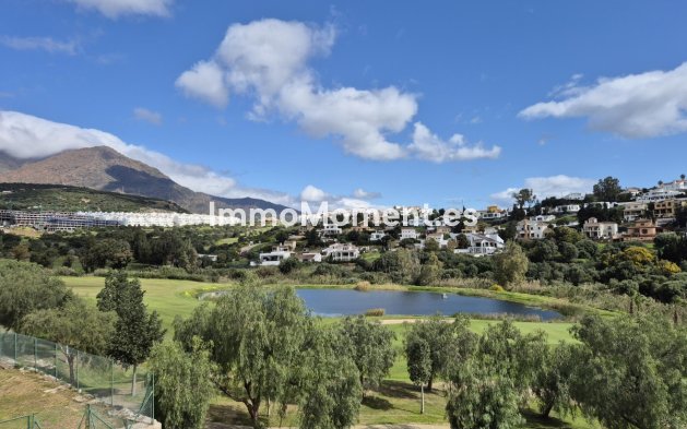 Reventa - Apartamento - Estepona  - Valle Romano