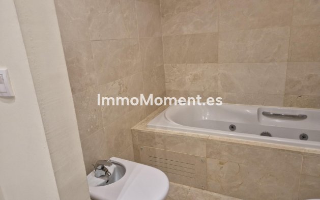 Reventa - Apartamento - Estepona  - Valle Romano