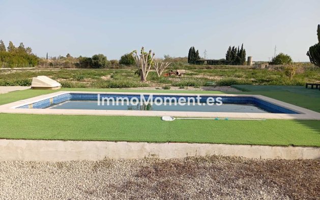 Reventa - Villa - San Miguel de Salinas - San Miguel de Salinas Centro