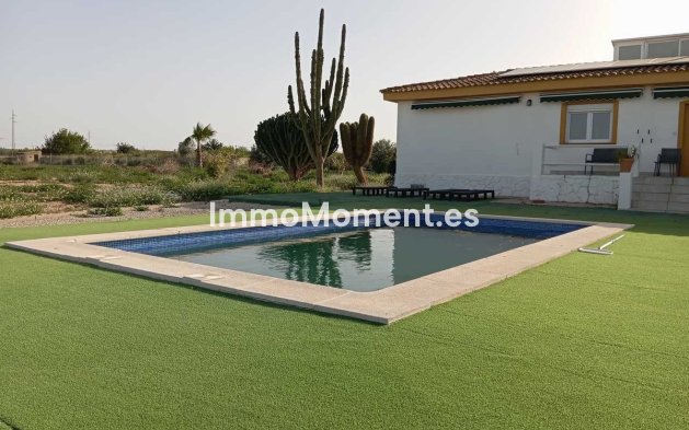 Reventa - Villa - San Miguel de Salinas - San Miguel de Salinas Centro