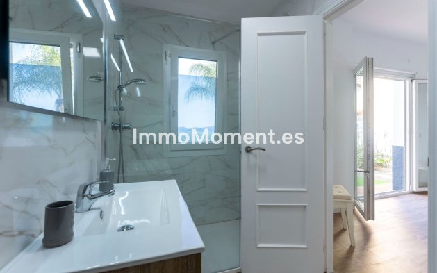 Revente - Villa - Intérieur                       - Coín