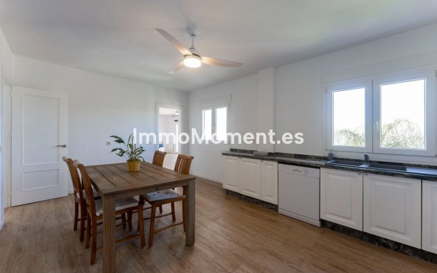 Revente - Villa - Intérieur                       - Coín