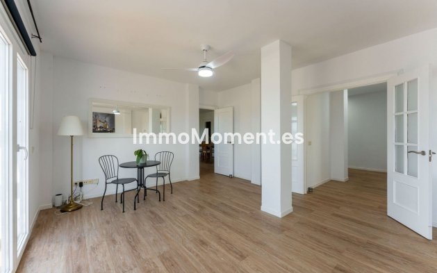 Revente - Villa - Intérieur                       - Coín