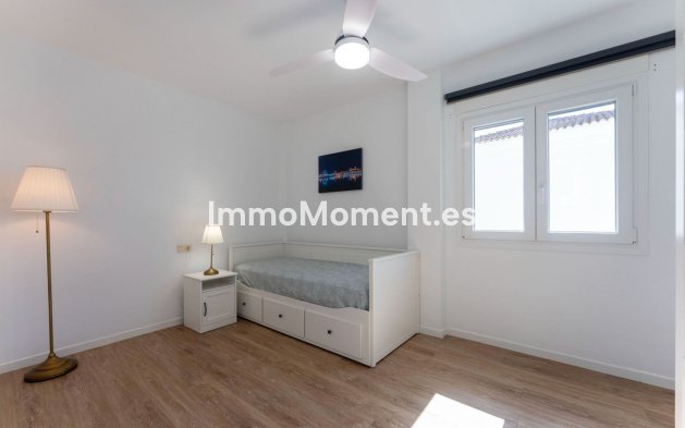 Revente - Villa - Intérieur                       - Coín